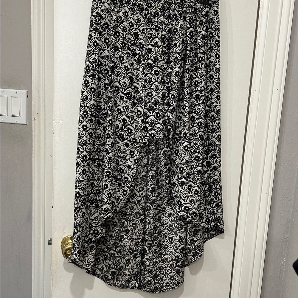 Free People Black and Cream Patterned Fabric